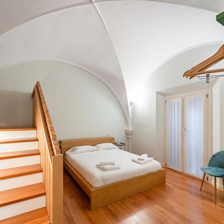Modern Flat - Borgonuovo 23 Lägenhet Bologna Exteriör bild