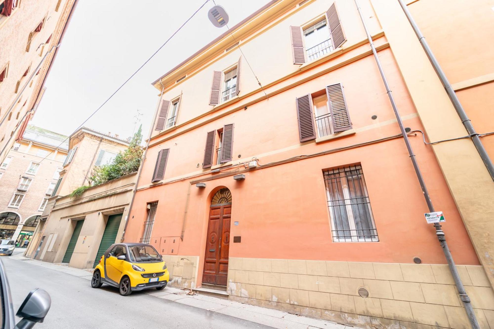 Modern Flat - Borgonuovo 23 Lägenhet Bologna Exteriör bild